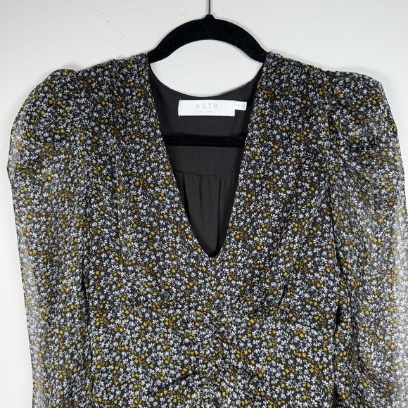 ASTR The Label Black Disty Floral Rouched Dress Size Small - Picture 3 of 14